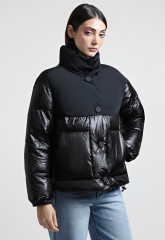 ARMANI EXCHANGE 6DYB05 YN1UZ